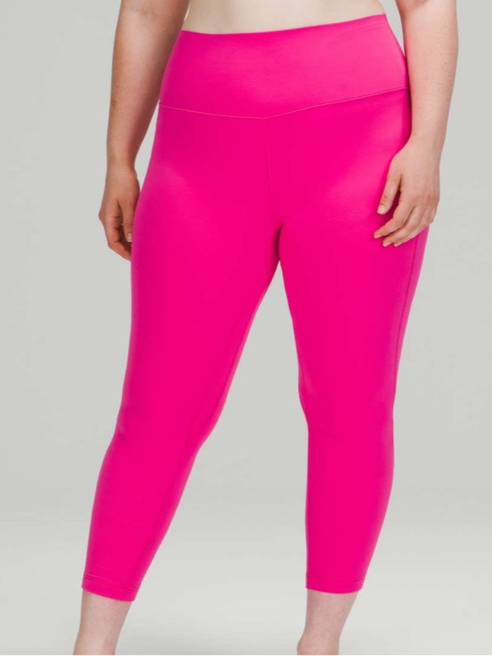 NWT Lululemon Align High-Rise Pant 25"
Sonic Pink size 4
